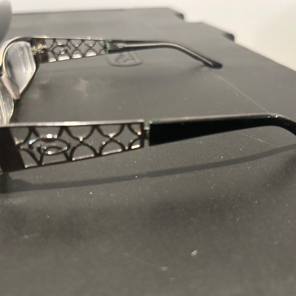 Oscar de la Renta Black Eyewear Frame - Picture 8 of 13
